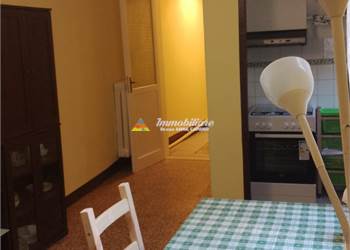 3+ bedroom apartment for Rent in Bologna